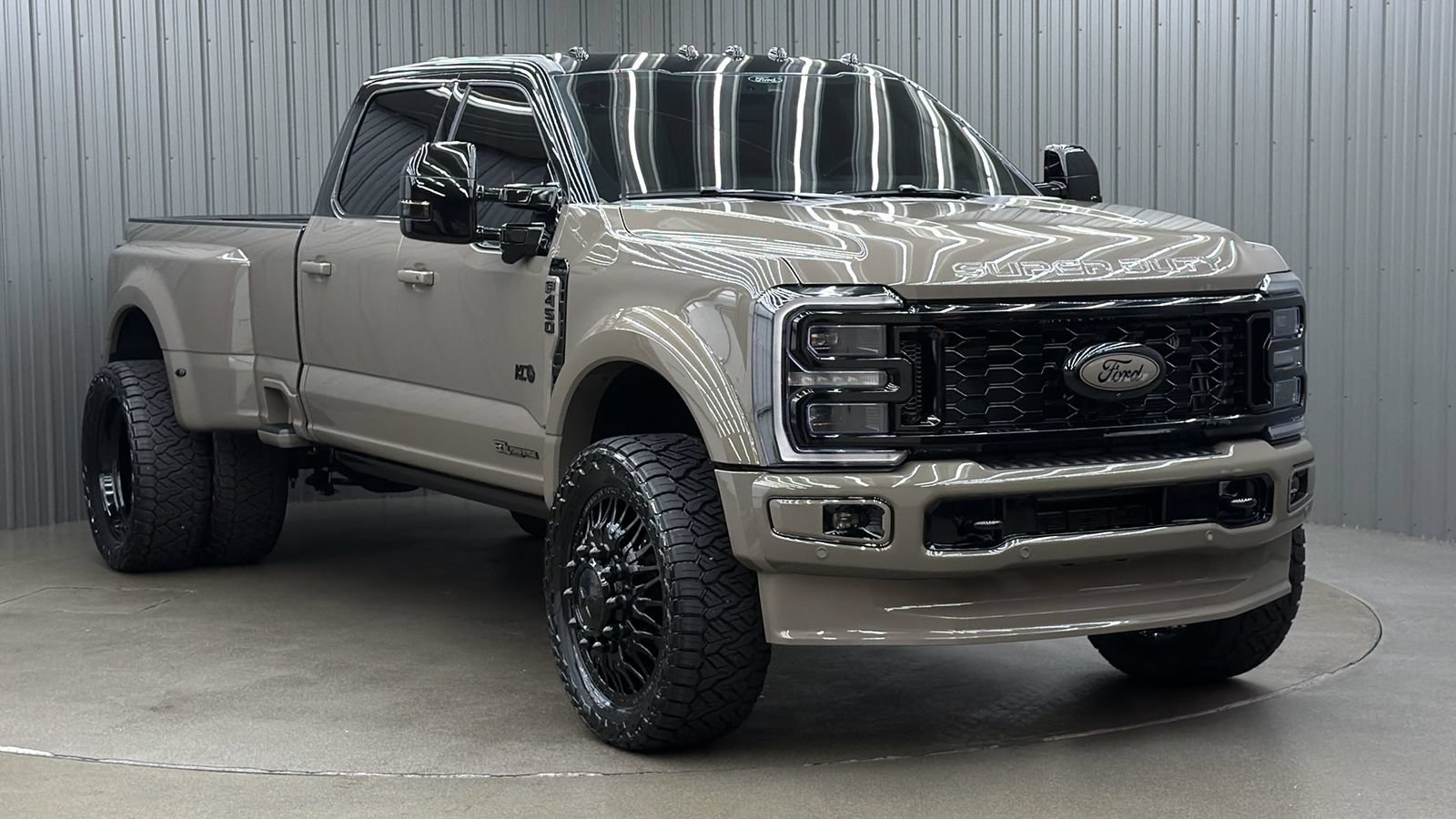 Used 2026 Ford F450 Platinum w/ Platinum Plus Package AWD/4WD image 7