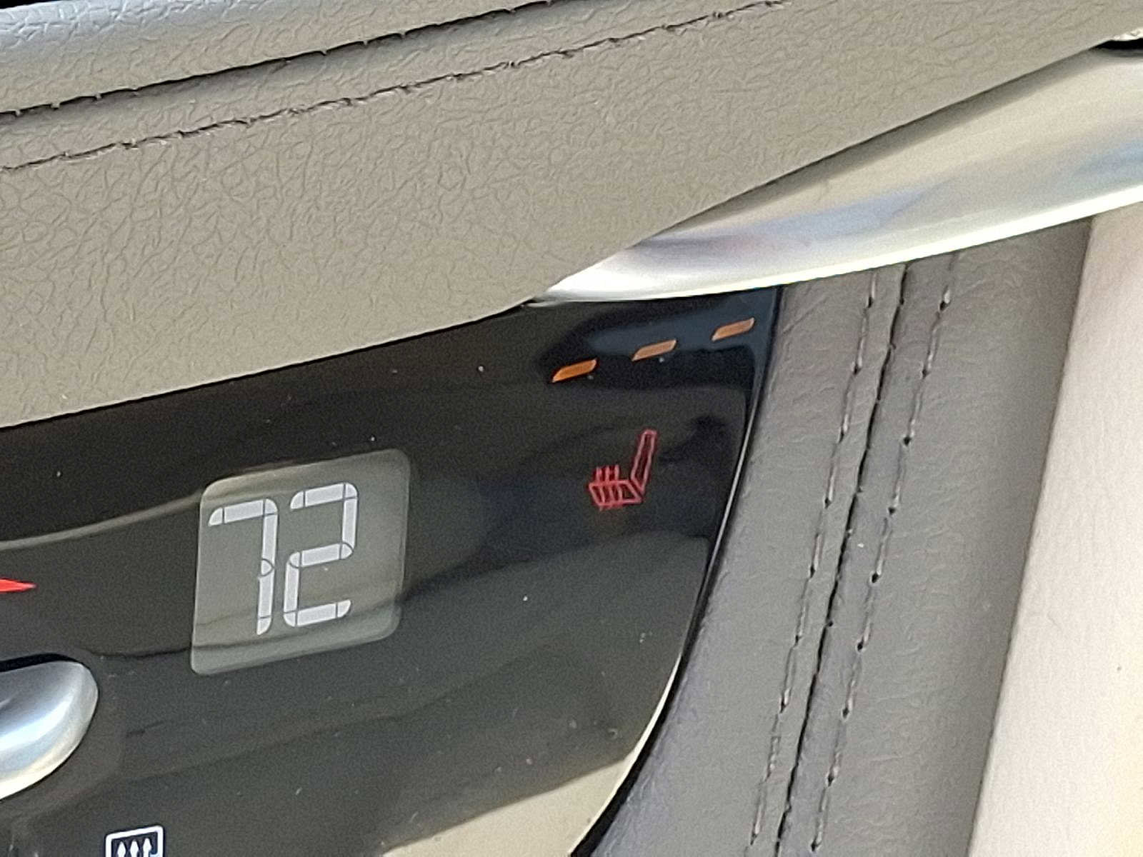 Used 2024 Cadillac XT5 Premium Luxury image 19