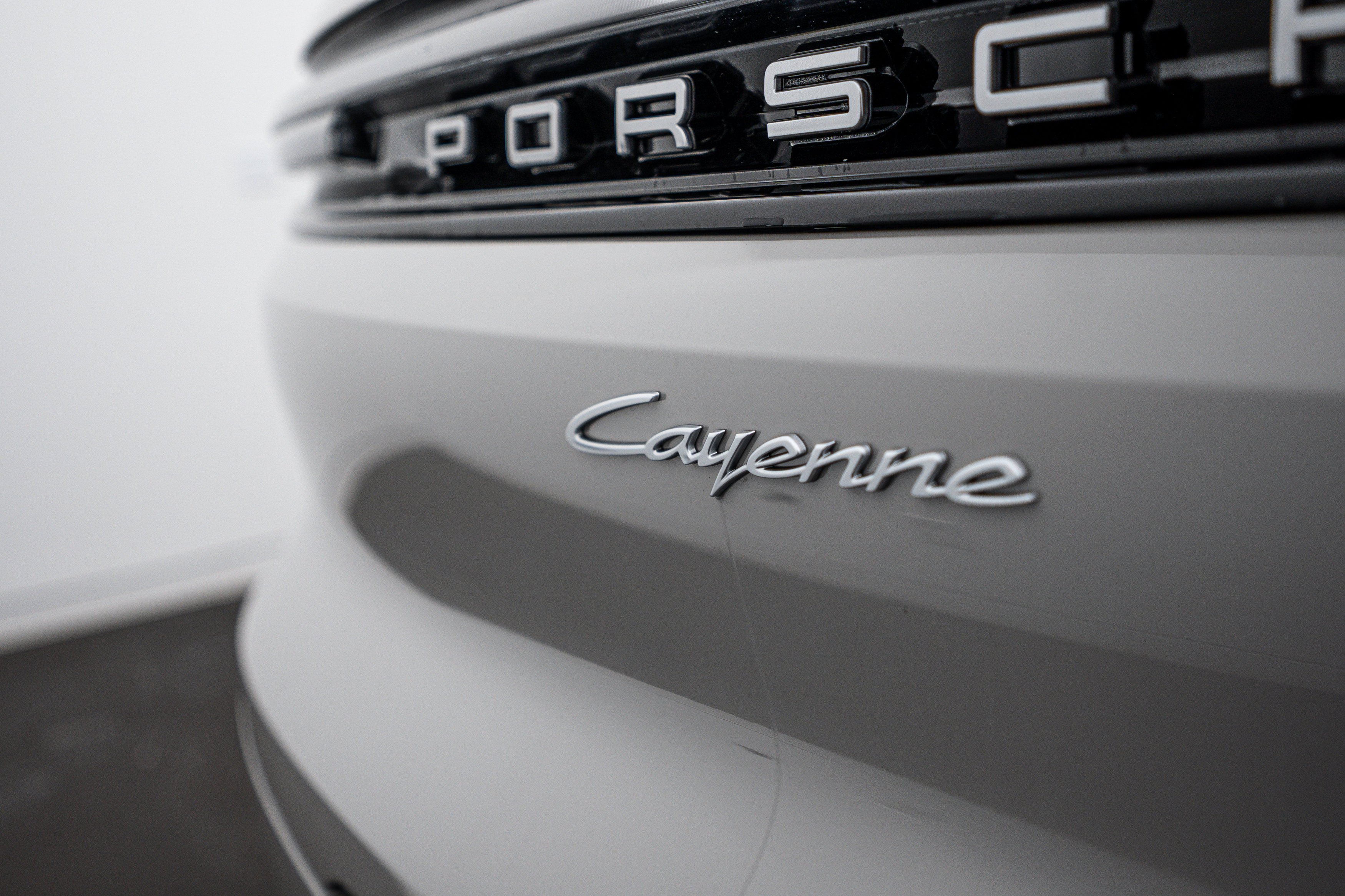 Certified 2026 Porsche Cayenne AWD/4WD image 27