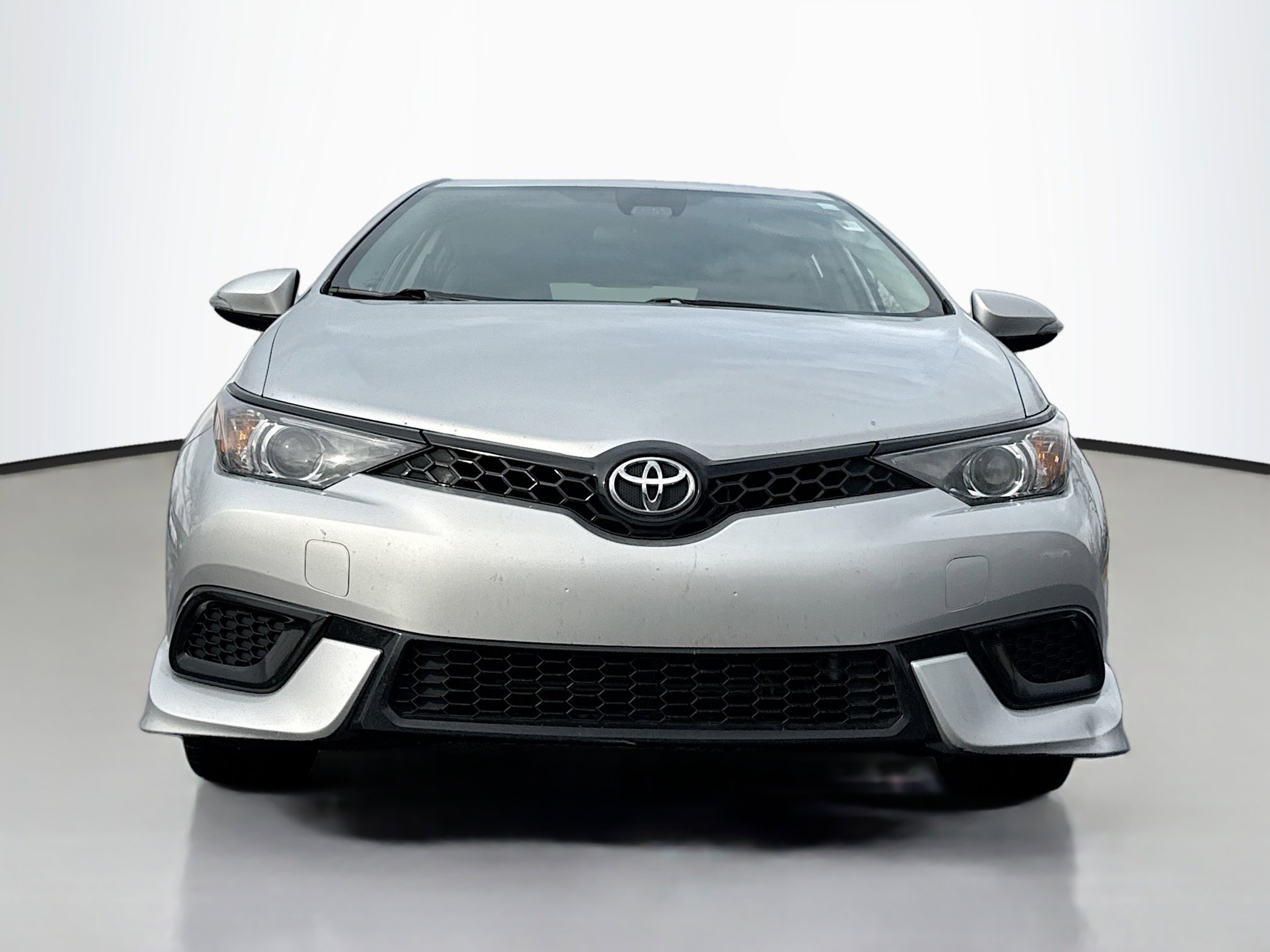 Used 2017 Toyota Corolla iM image 18