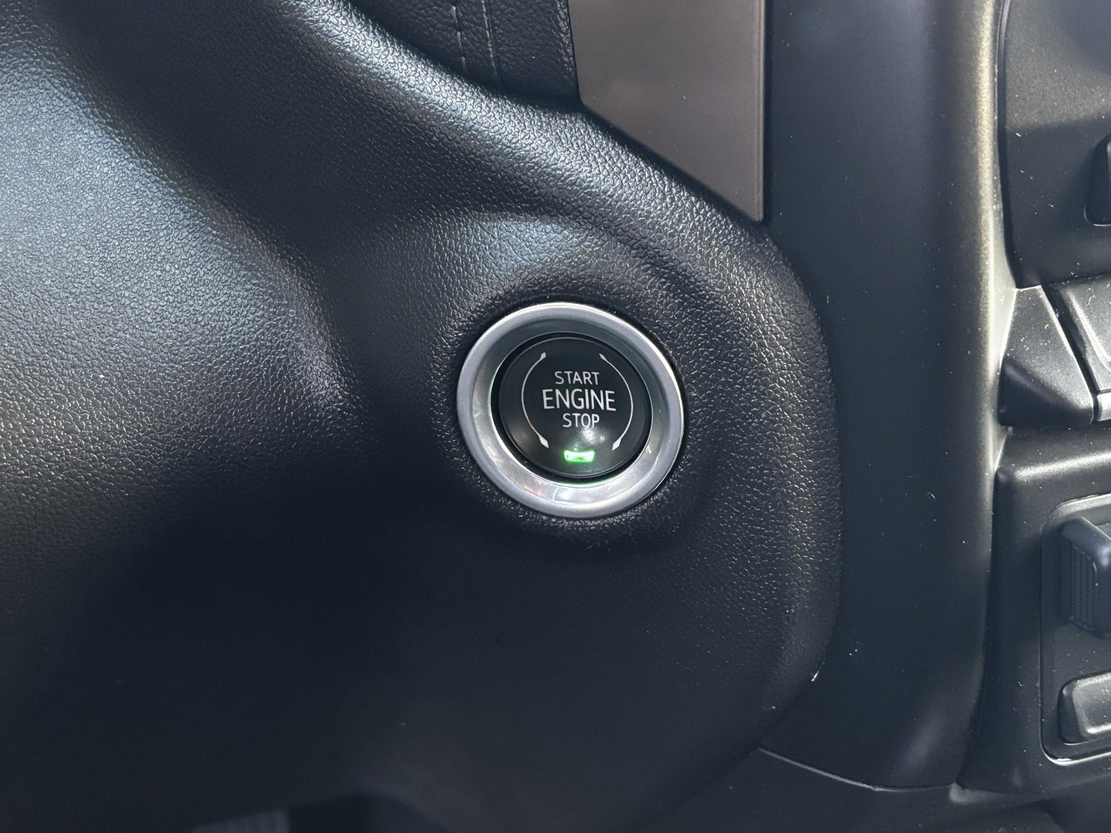 Used 2023 Chevrolet Silverado 2500 High Country w/ Safety Package II image 25