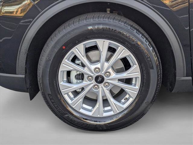 New 2026 Ford Escape Active FWD image 9