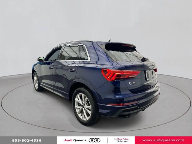 Certified 2025 Audi Q3 2.0T Premium Plus w/ Premium Plus Package AWD/4WD image 2