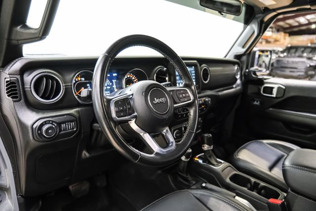 Used 2021 Jeep Wrangler Unlimited Sahara w/ Dual Top Group AWD/4WD image 13