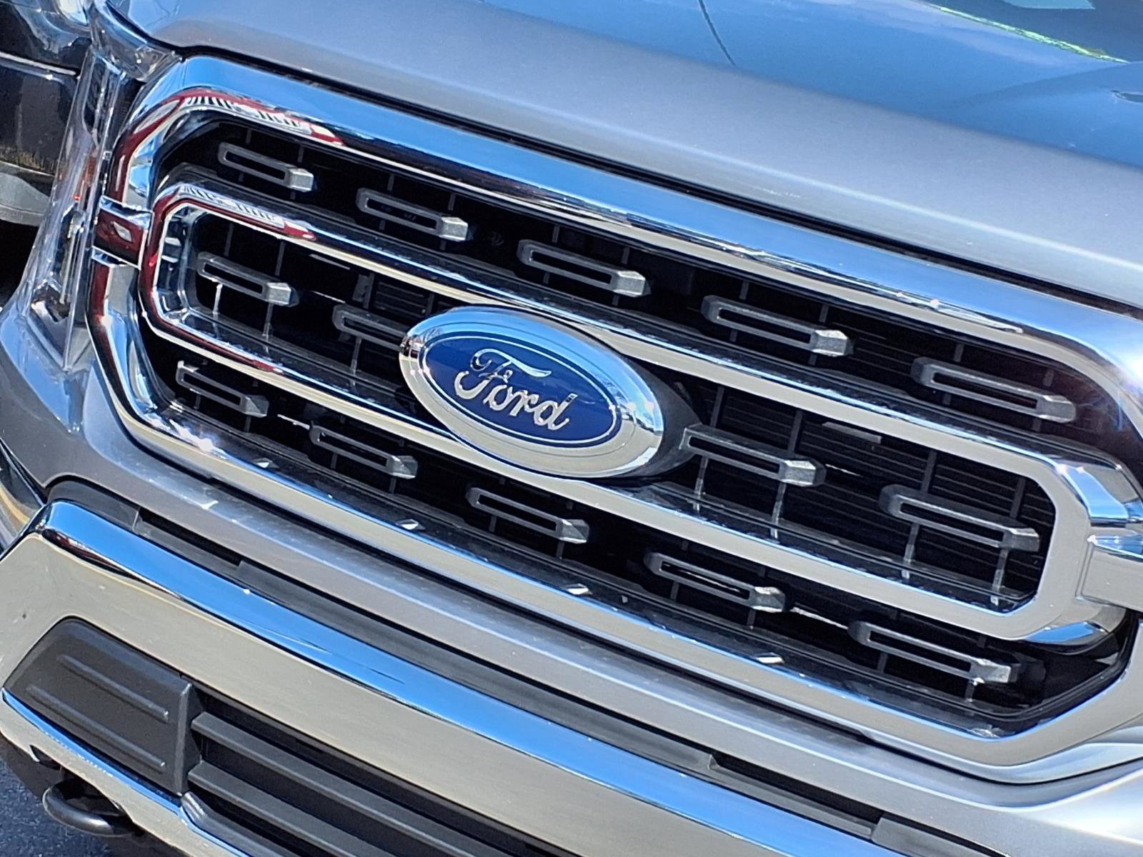 Used 2022 Ford F150 XLT w/ Equipment Group 302A High image 31