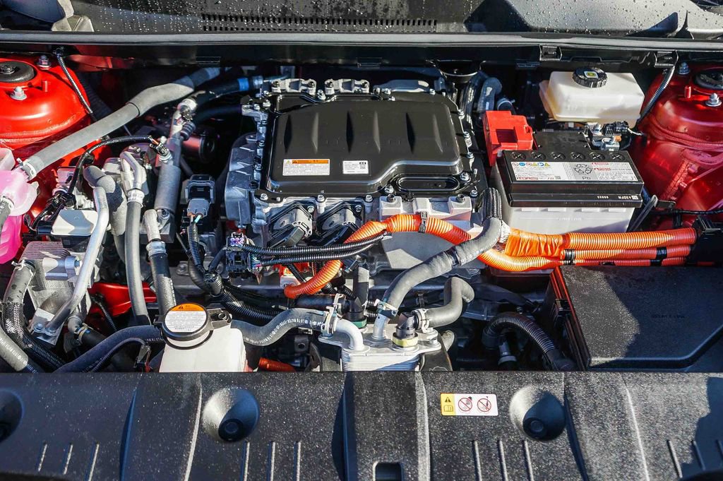 Certified 2024 Subaru Solterra Premium image 31