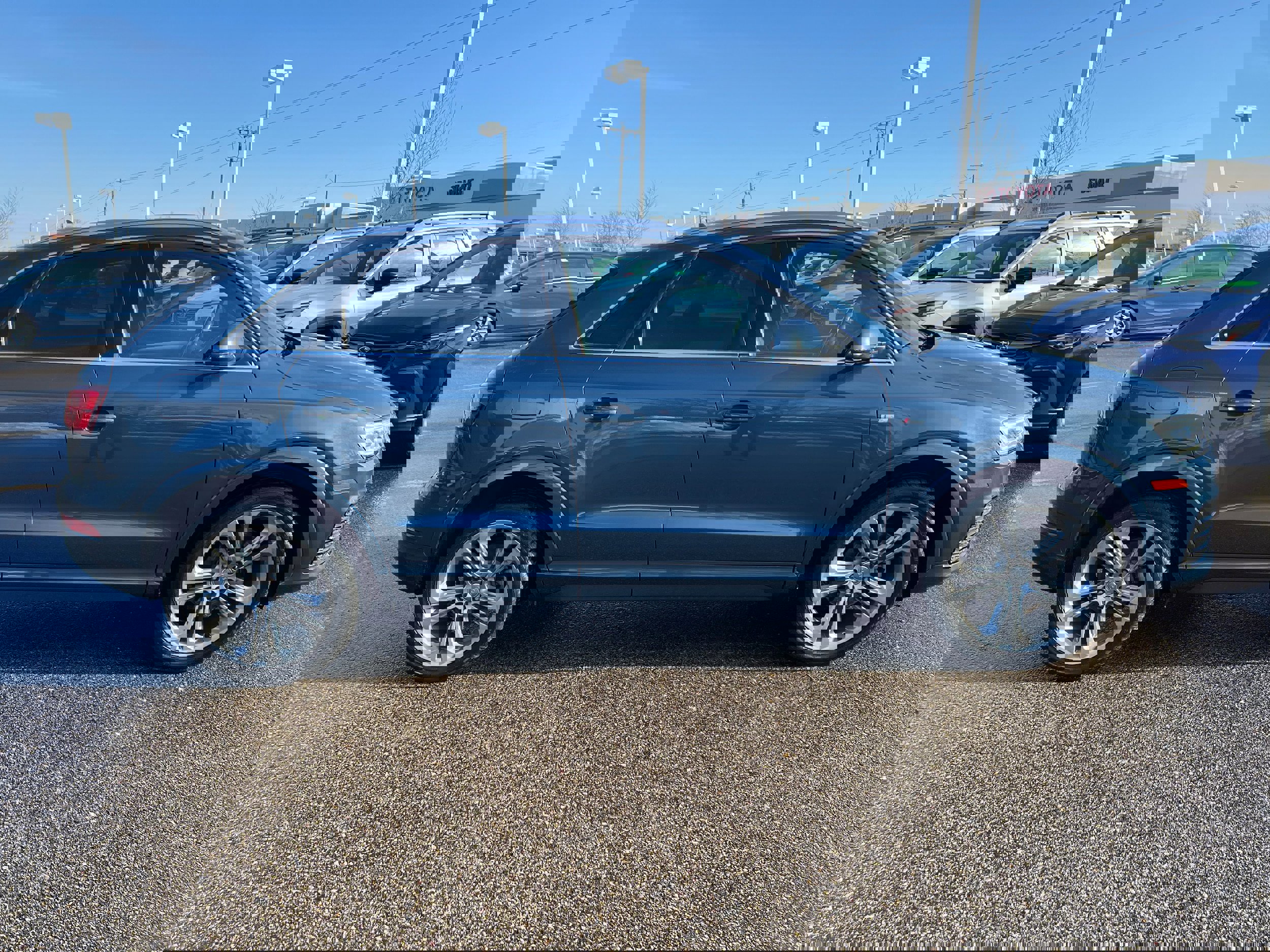 Used 2018 Audi Q3 2.0T Premium Plus w/ Premium Plus Package image 8