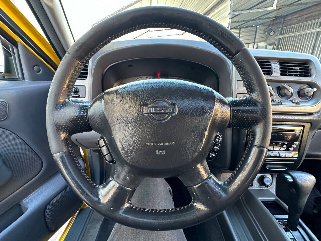 Used 2001 Nissan Xterra SE RWD image 17
