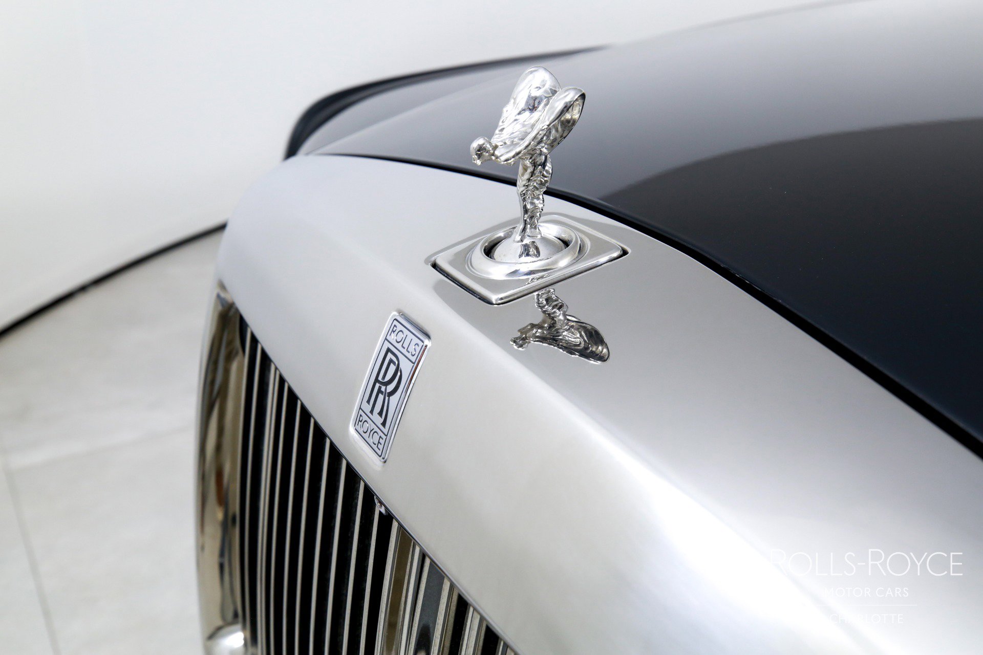 Used 2020 Rolls-Royce Phantom Sedan RWD image 47