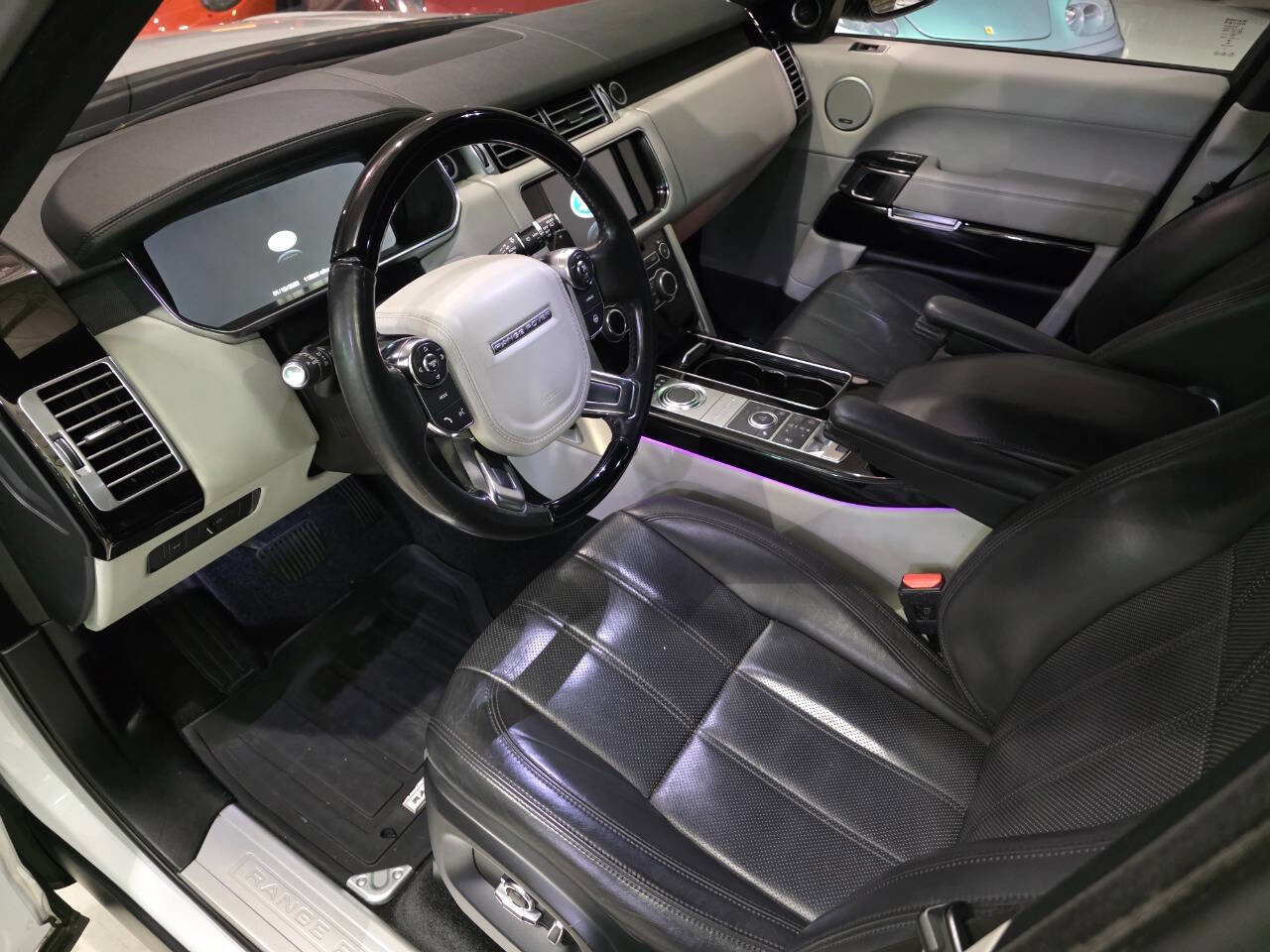 Used 2016 Land Rover Range Rover HSE AWD/4WD image 32