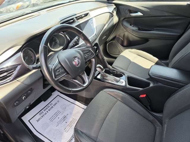 Used 2021 Buick Encore GX Preferred w/ Sport Touring Package FWD image 16