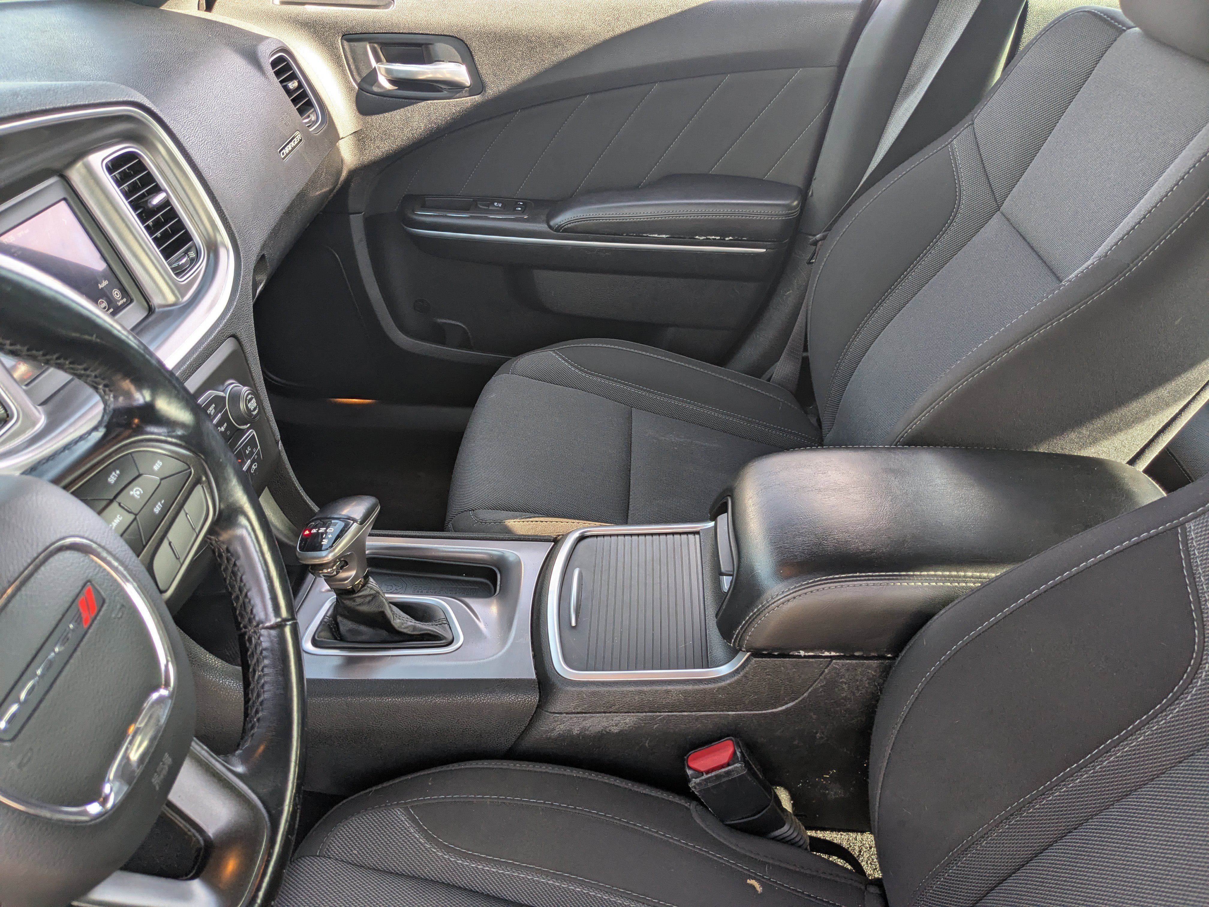 Used 2021 Dodge Charger SXT image 29