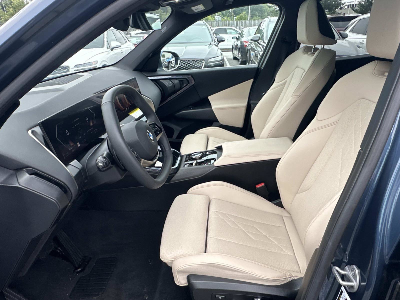 Used 2025 BMW X3 xDrive30i w/ Convenience Package AWD/4WD image 25