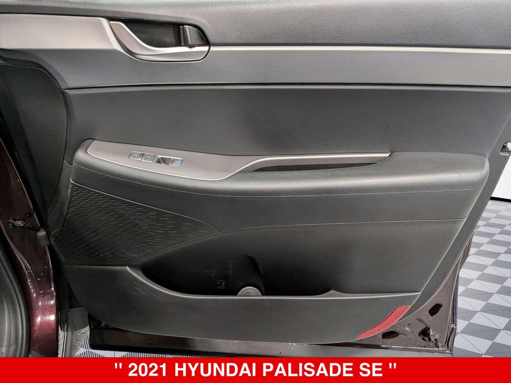 Used 2021 Hyundai Palisade SE AWD/4WD image 34