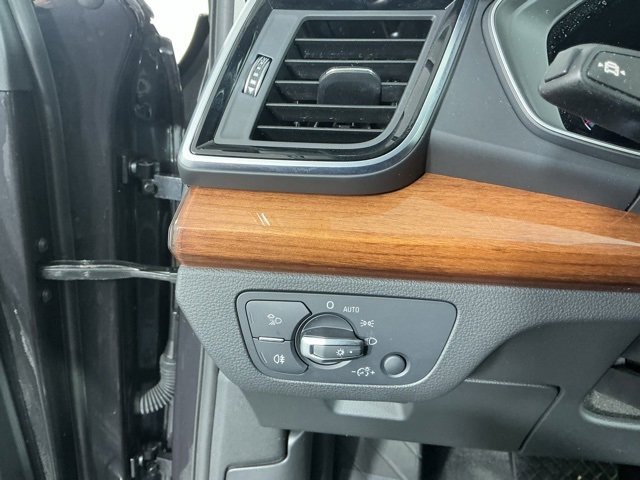 Used 2021 Audi Q5 2.0T Premium Plus w/ Premium Plus Package image 26