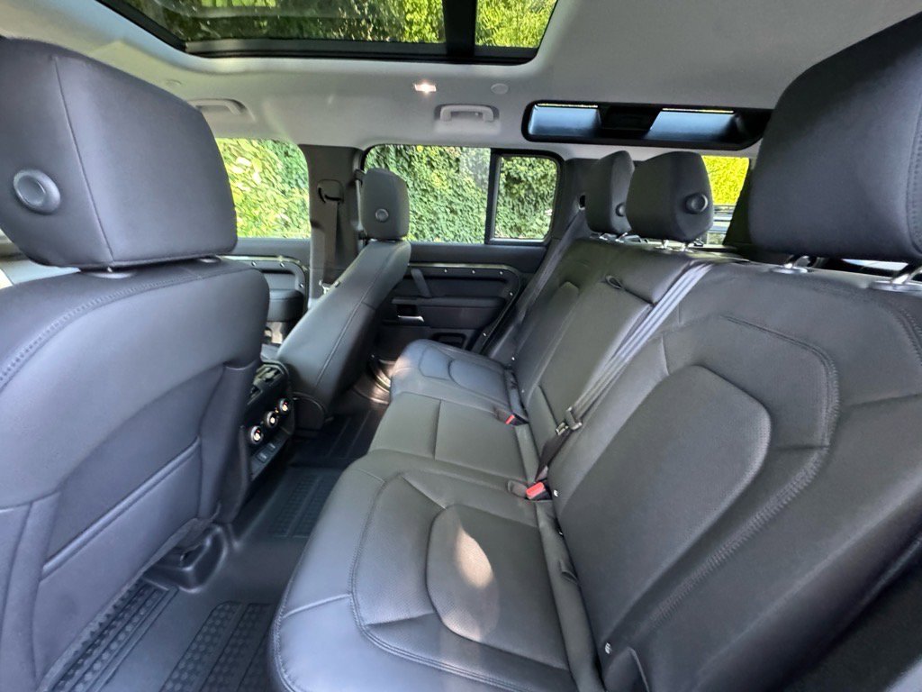 New 2026 Land Rover Defender 110 S image 12