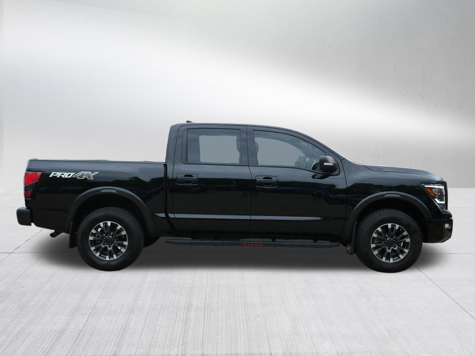 Certified 2024 Nissan Titan PRO-4X w/ Pro-4x Convenience Package AWD/4WD image 8