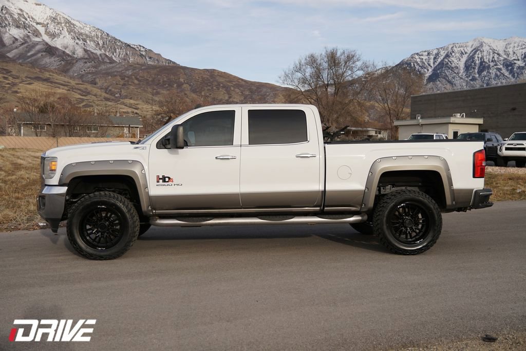 Used 2015 GMC Sierra 2500 SLT w/ Duramax Plus Package image 7