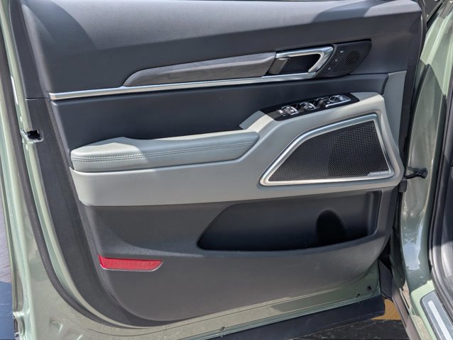 Used 2024 Kia Telluride SX Prestige X-Pro image 30
