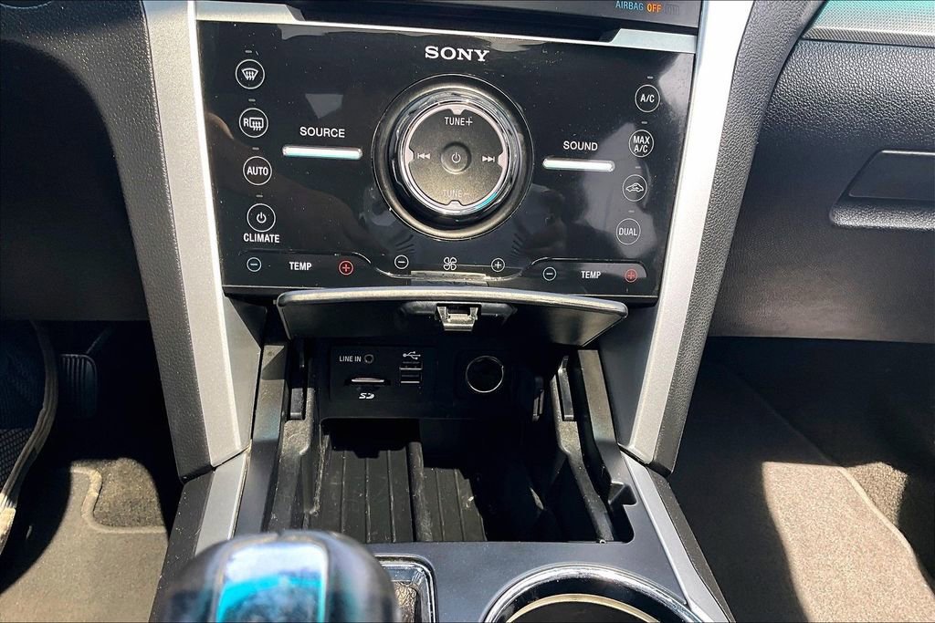 Used 2015 Ford Explorer Sport w/ Equipment Group 401A AWD/4WD image 34