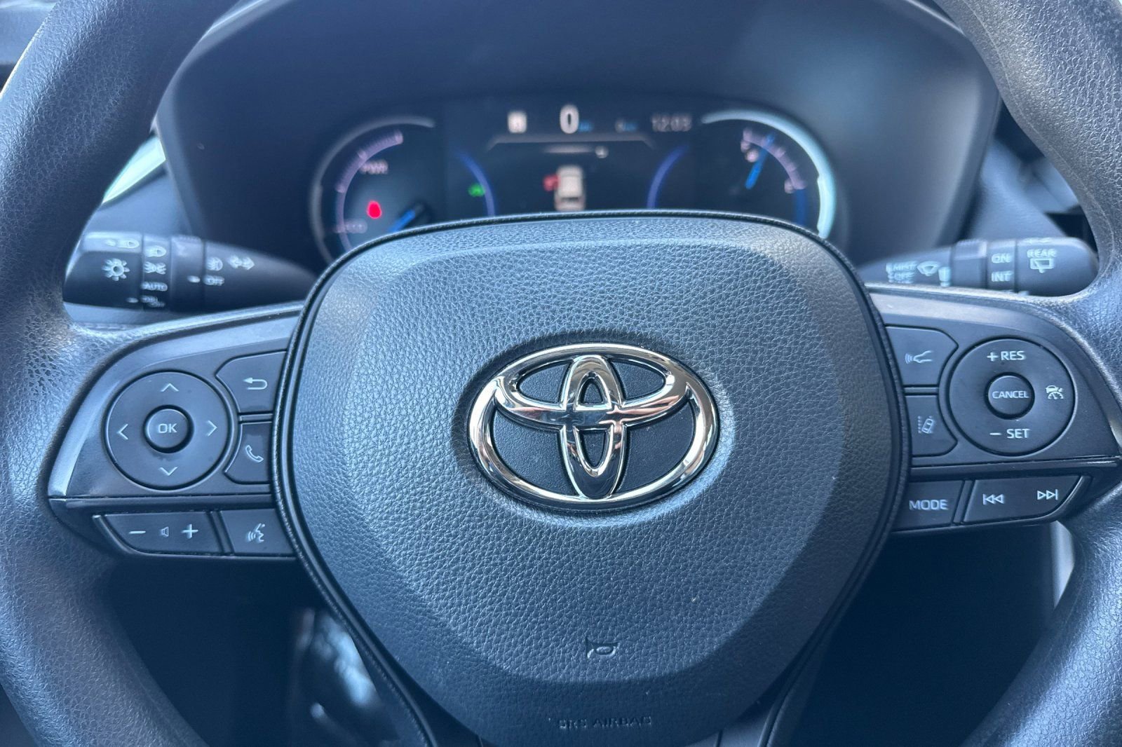 Certified 2023 Toyota RAV4 AWD Hybrid image 31