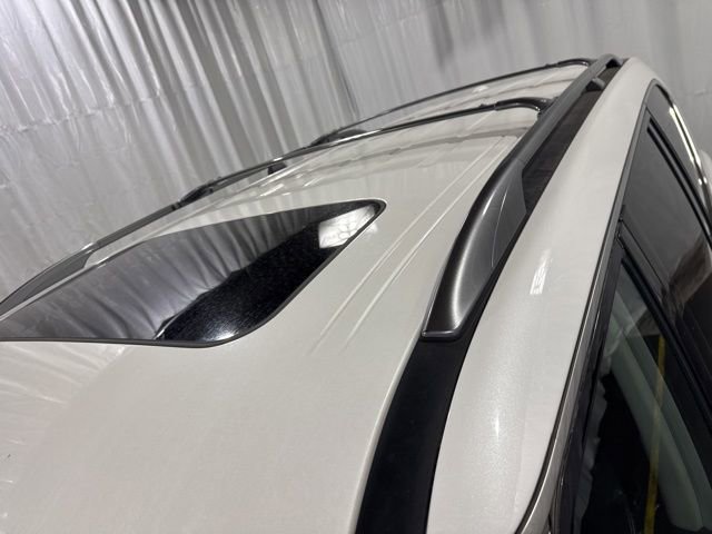 Used 2021 Nissan Armada Platinum w/ Captain's Chairs Package image 9