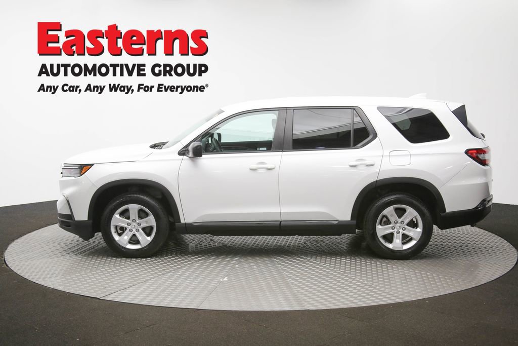 Used 2023 Honda Pilot LX image 60