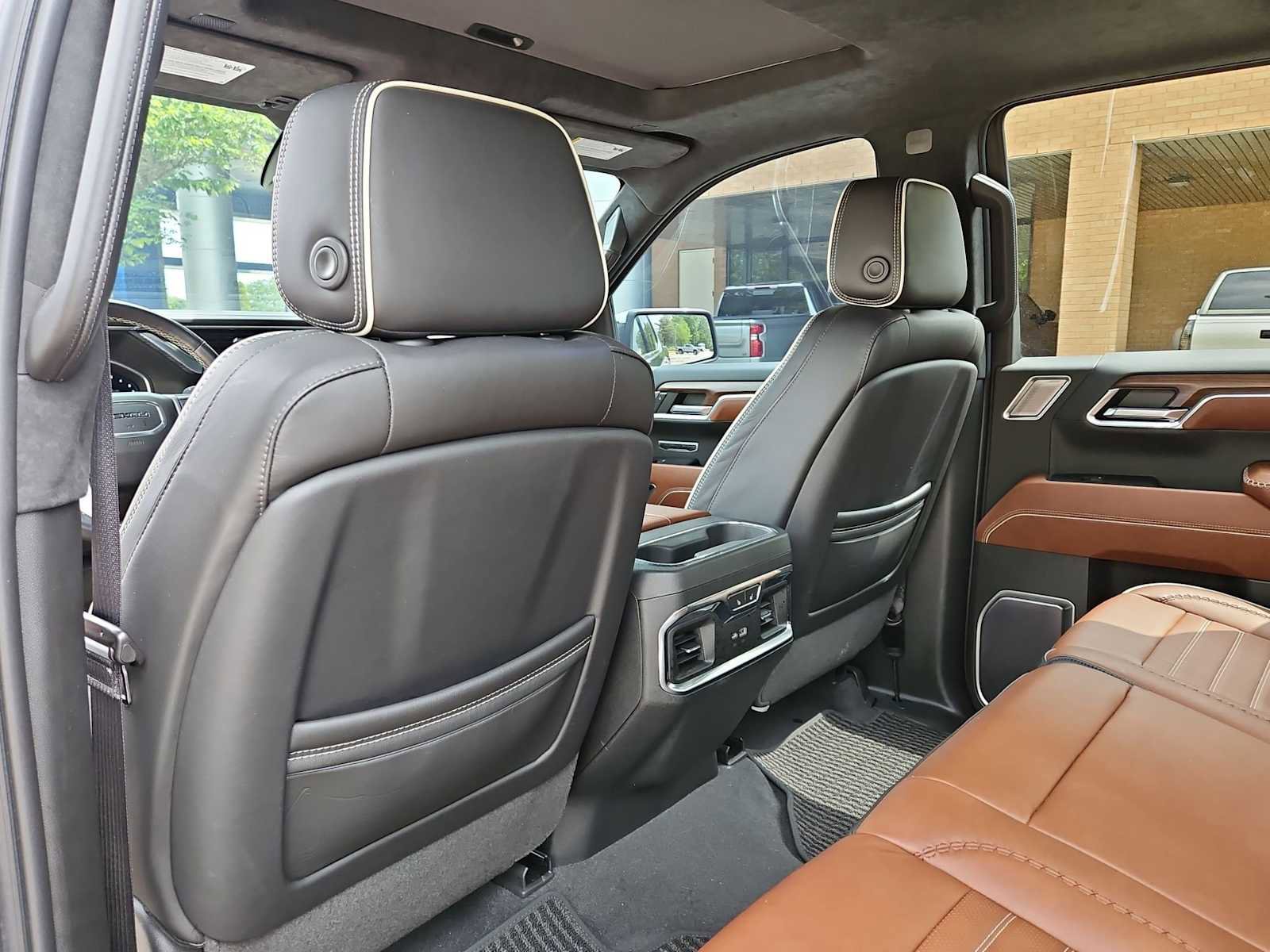Certified 2022 GMC Sierra 1500 Denali Ultimate AWD/4WD image 19