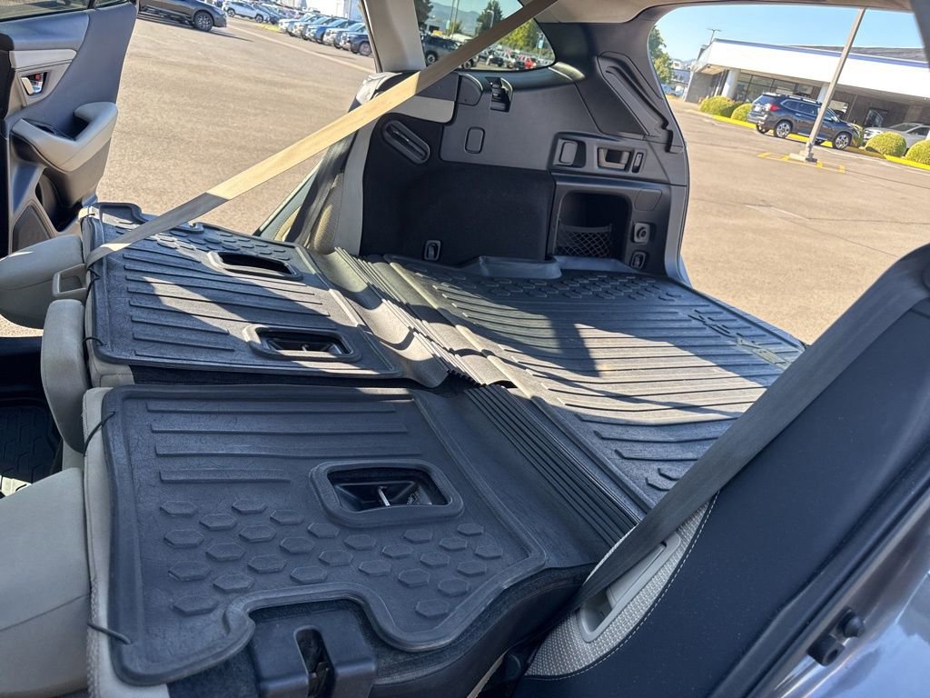 Used 2021 Subaru Outback Premium image 17