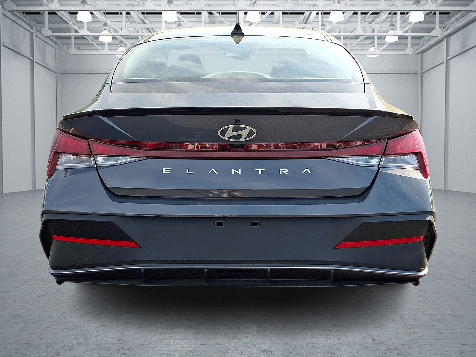 Certified 2025 Hyundai Elantra Sport FWD image 5