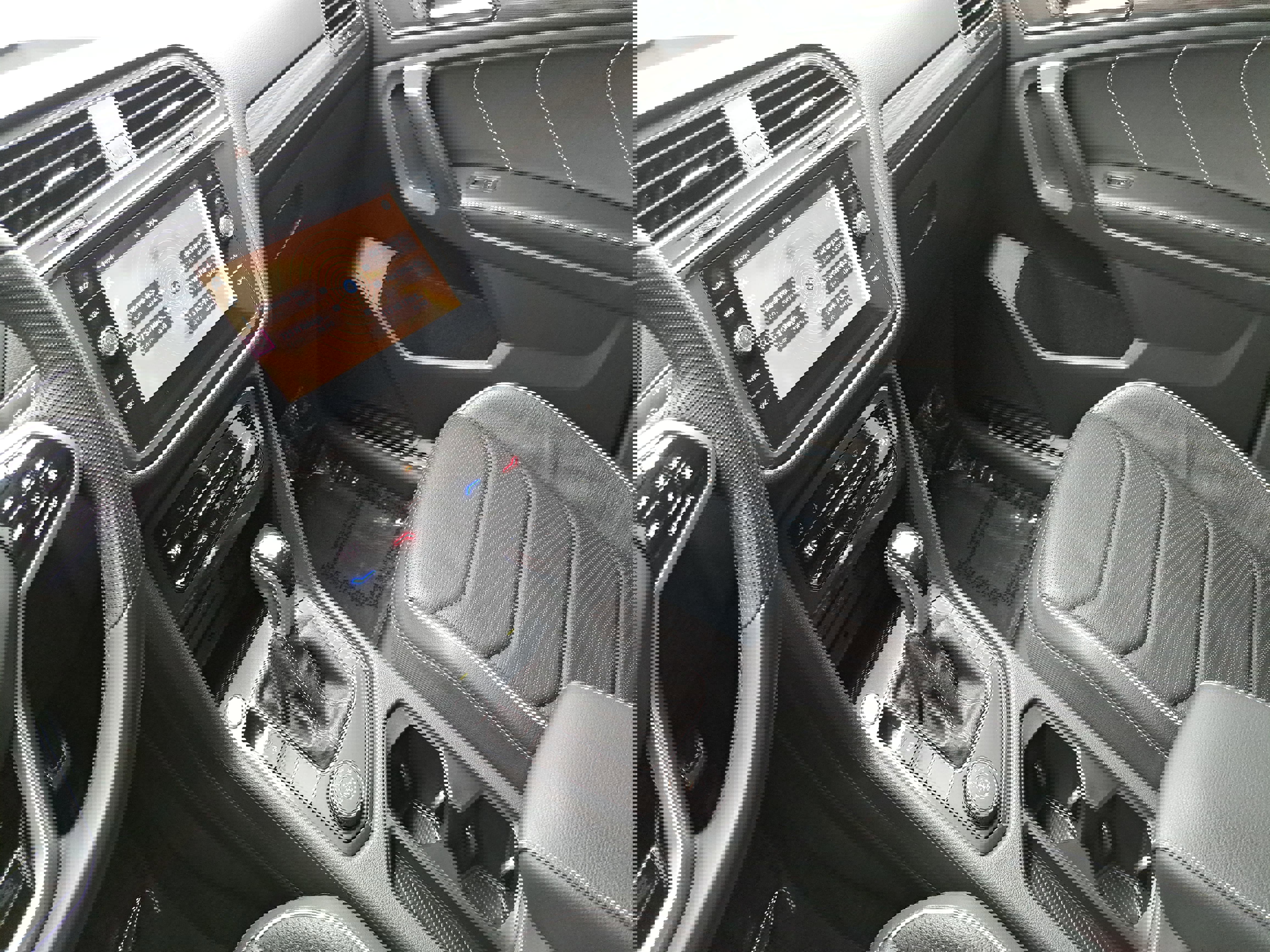 Certified 2024 Volkswagen Tiguan SEL R-Line image 25