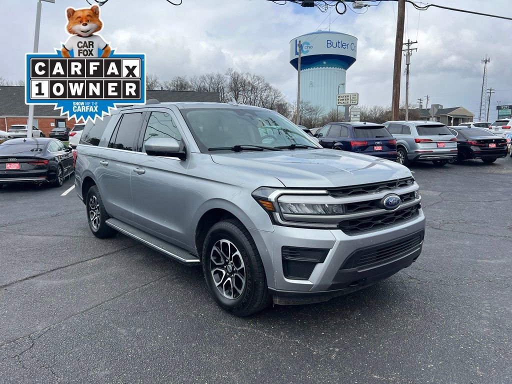 Used 2023 Ford Expedition Max XLT AWD/4WD image 4