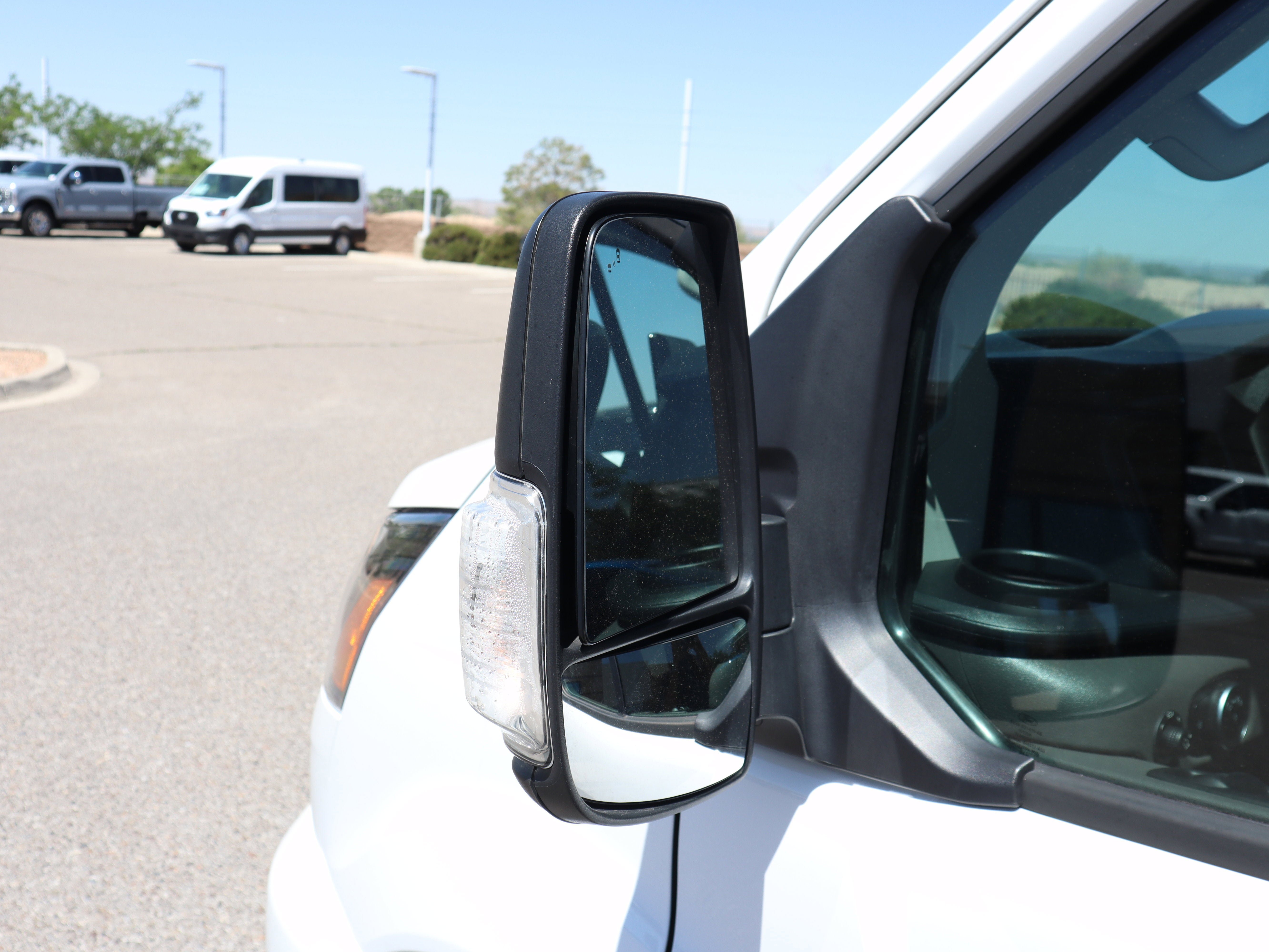 Used 2024 Ford Transit 350 XLT RWD image 17