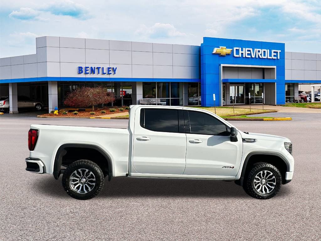 Used 2023 GMC Sierra 1500 AT4 AWD/4WD image 6