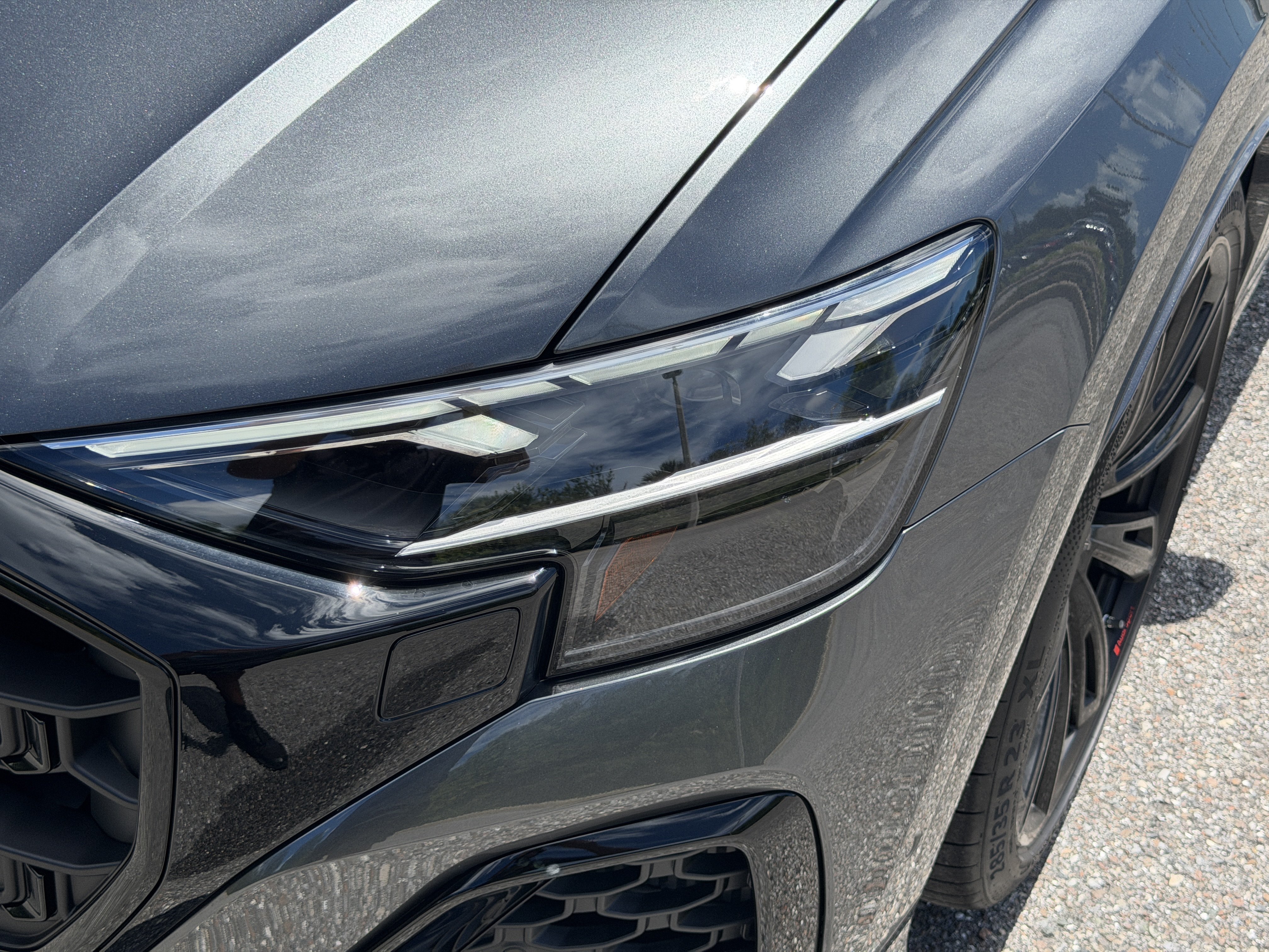 New 2027 Audi SQ8 Premium Plus AWD/4WD image 9