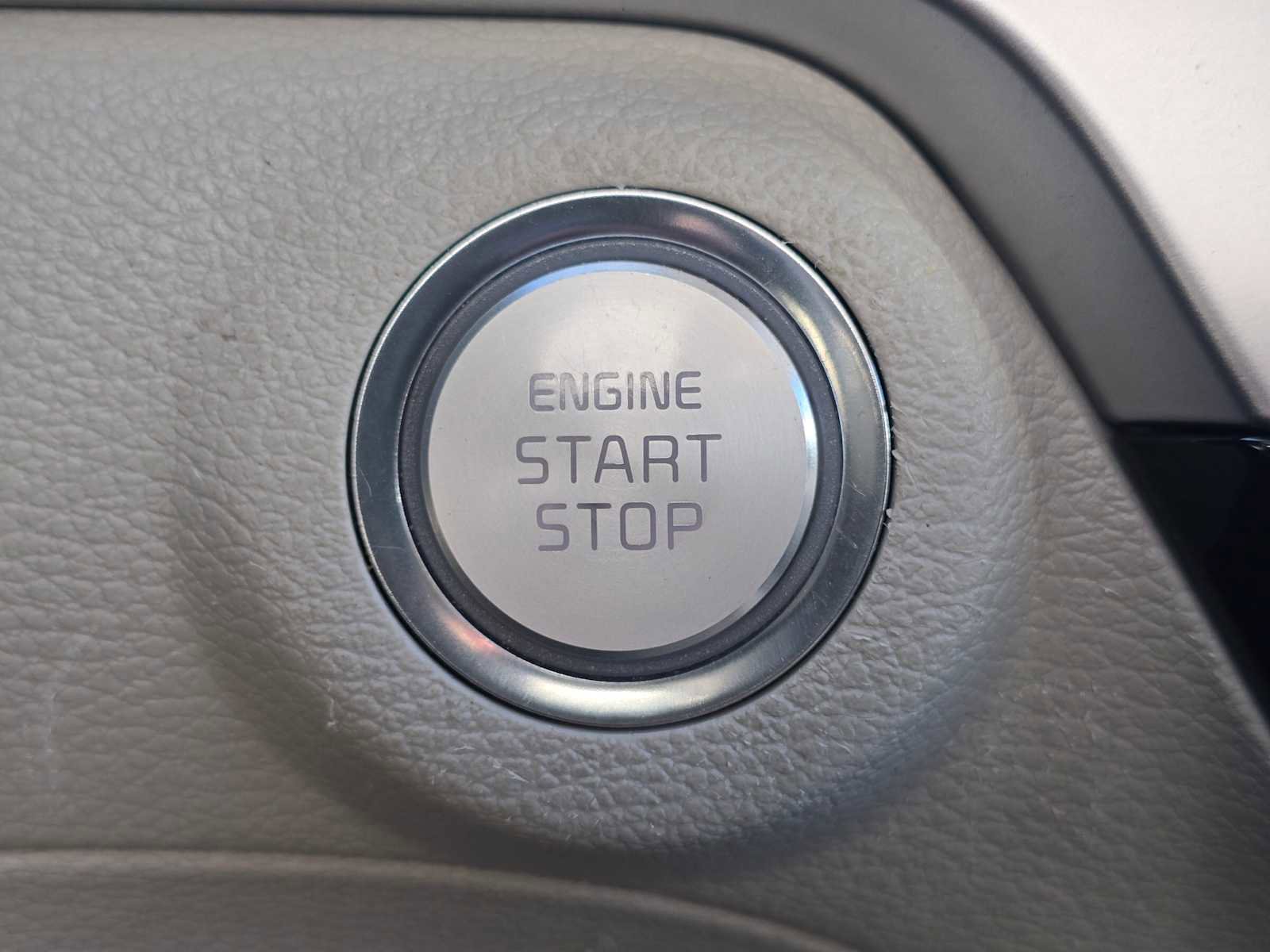 Used 2023 Kia Telluride S w/ S Sunroof Package image 38