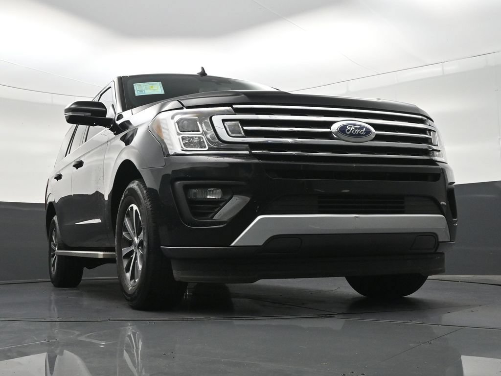 Used 2020 Ford Expedition XLT w/ Equipment Group 201A RWD image 29