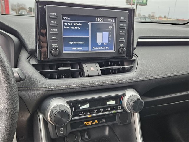 Used 2019 Toyota RAV4 LE image 19