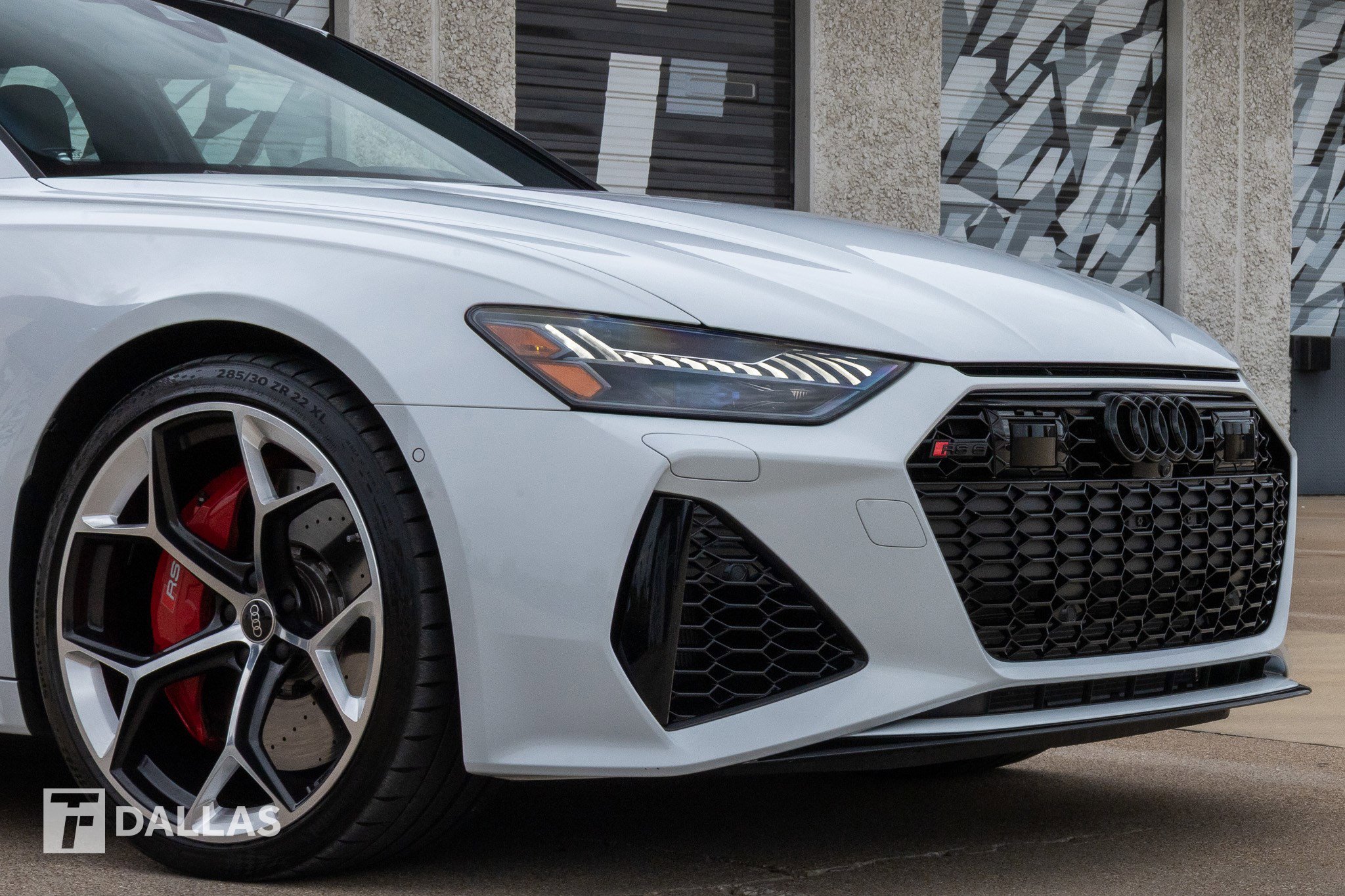 Used 2025 Audi RS 6 performance image 2