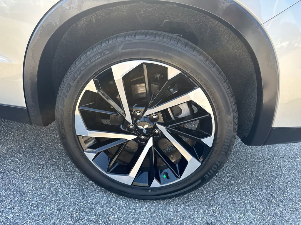 Used 2024 Mitsubishi Outlander SE image 20
