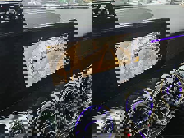 Used 2023 Mercedes-Benz GLB 250 image 31