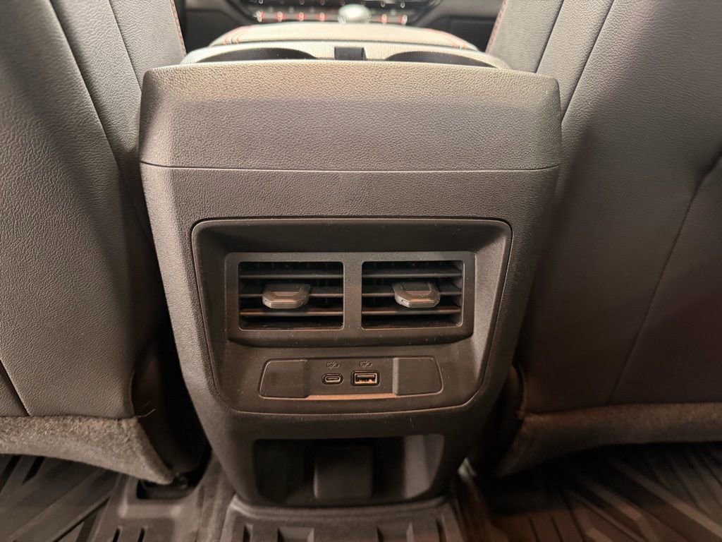 Used 2024 GMC Canyon AT4X image 22