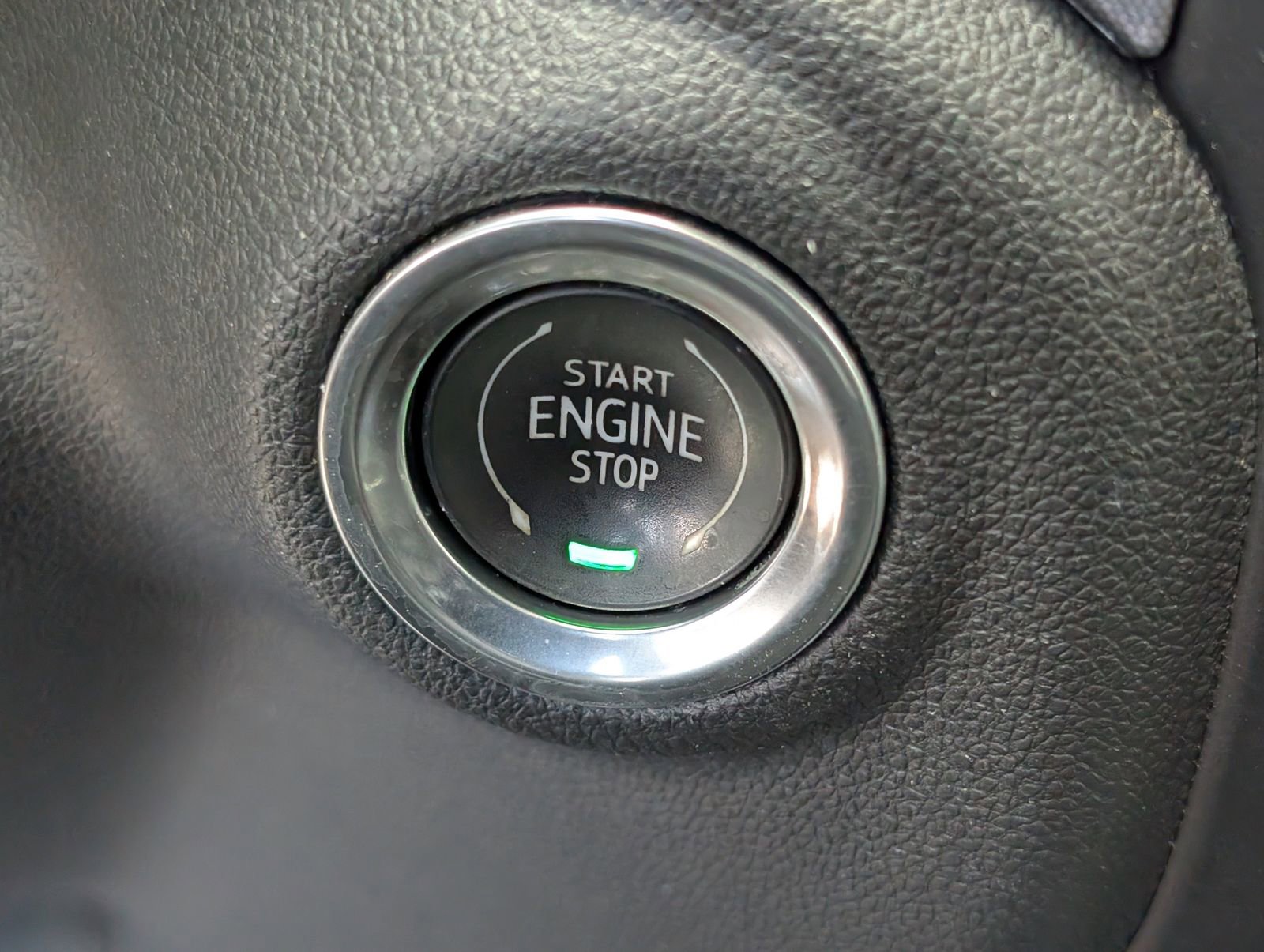 Used 2020 GMC Sierra 1500 SLT w/ SLT Premium Plus Package image 27