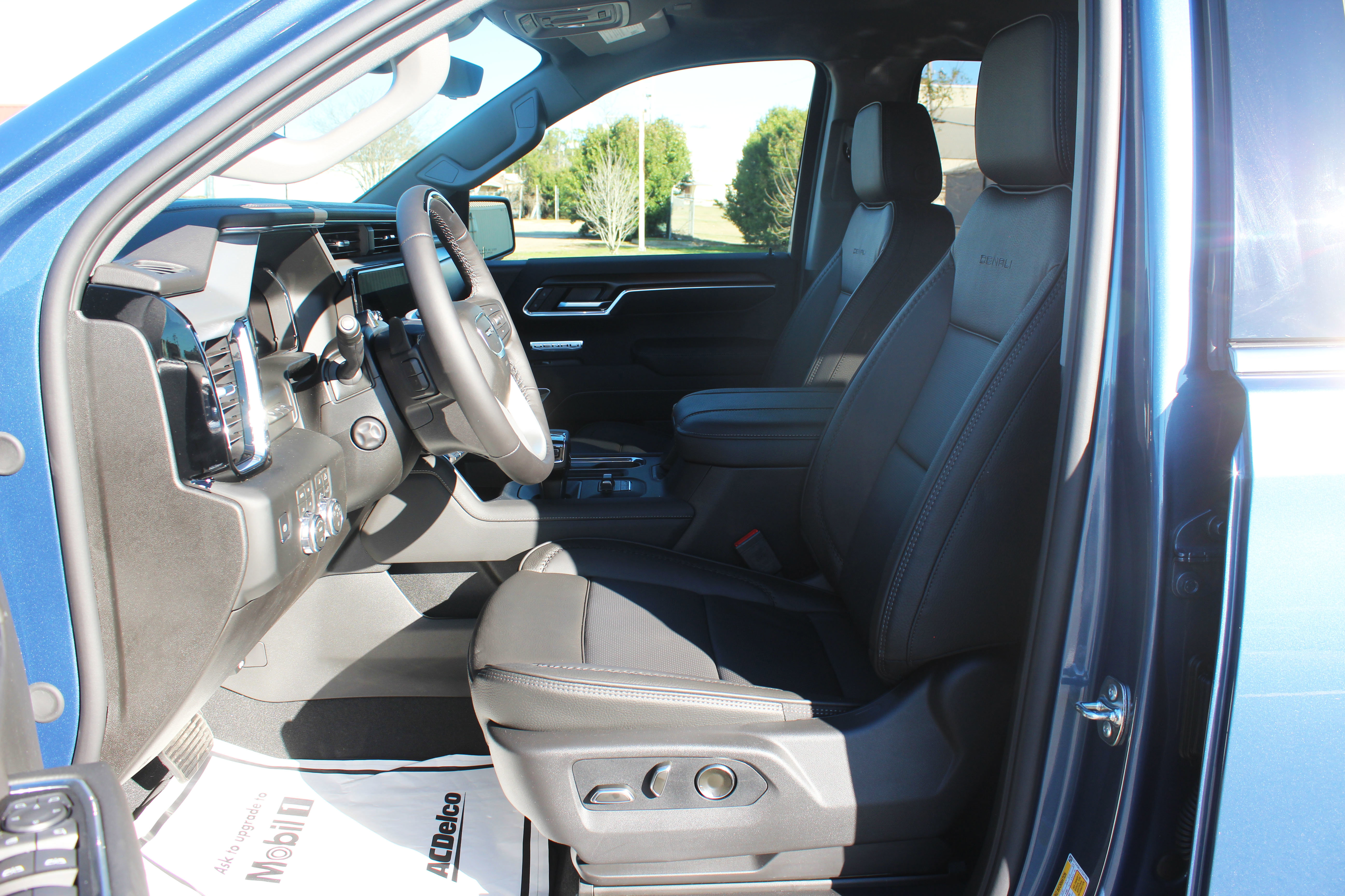 New 2026 GMC Sierra 1500 Denali w/ Technology Package image 23