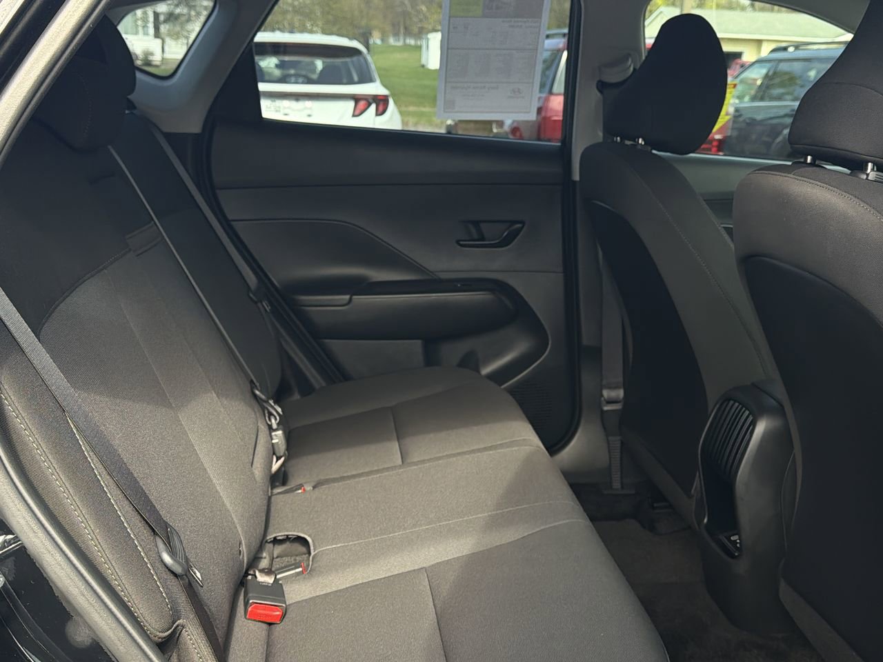 Certified 2025 Hyundai Kona SE image 21