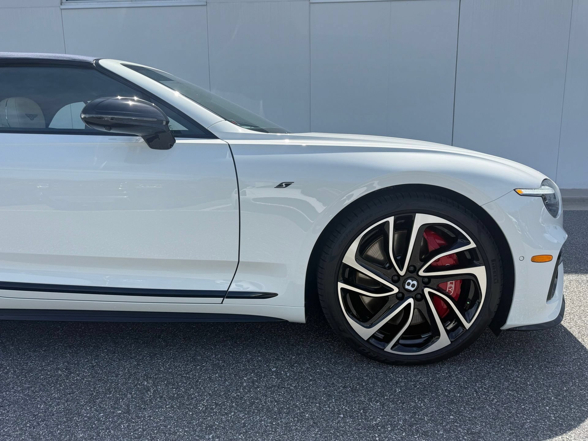 New 2026 Bentley Continental GTC AWD/4WD image 6