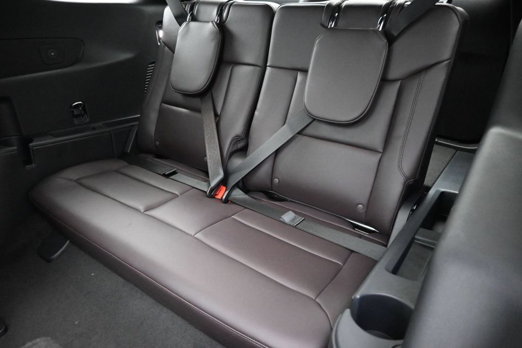 New 2026 Ford Explorer Platinum RWD image 22