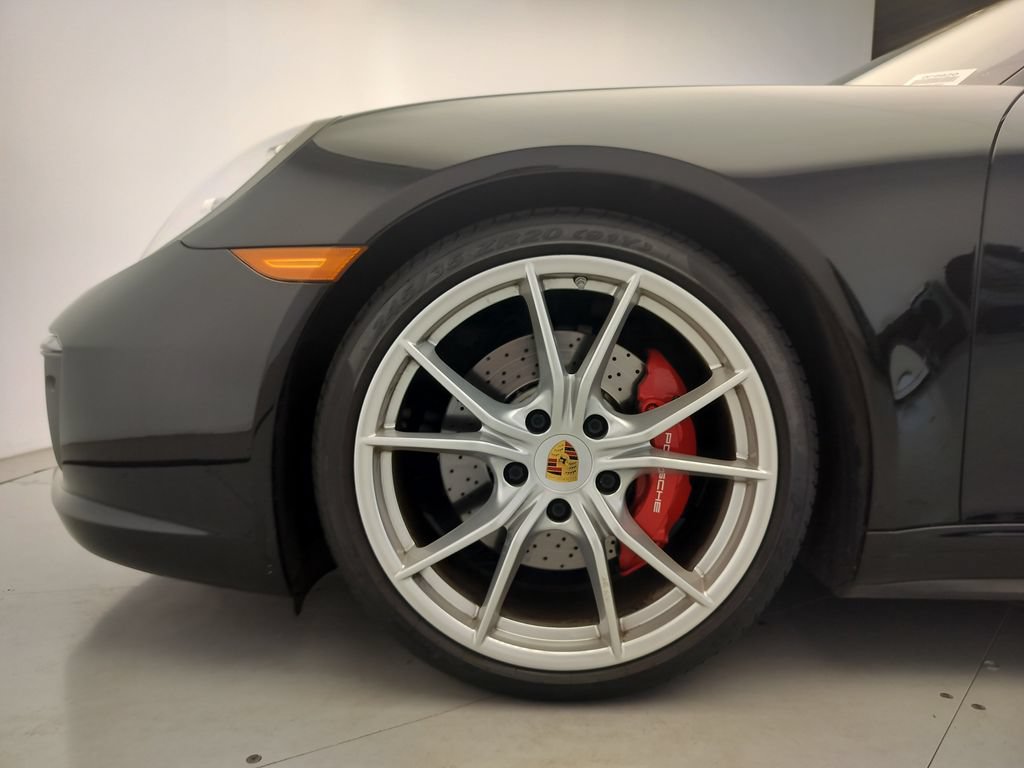 Certified 2019 Porsche 911 Targa 4S AWD/4WD image 9