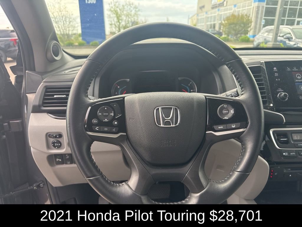Used 2021 Honda Pilot Touring image 11