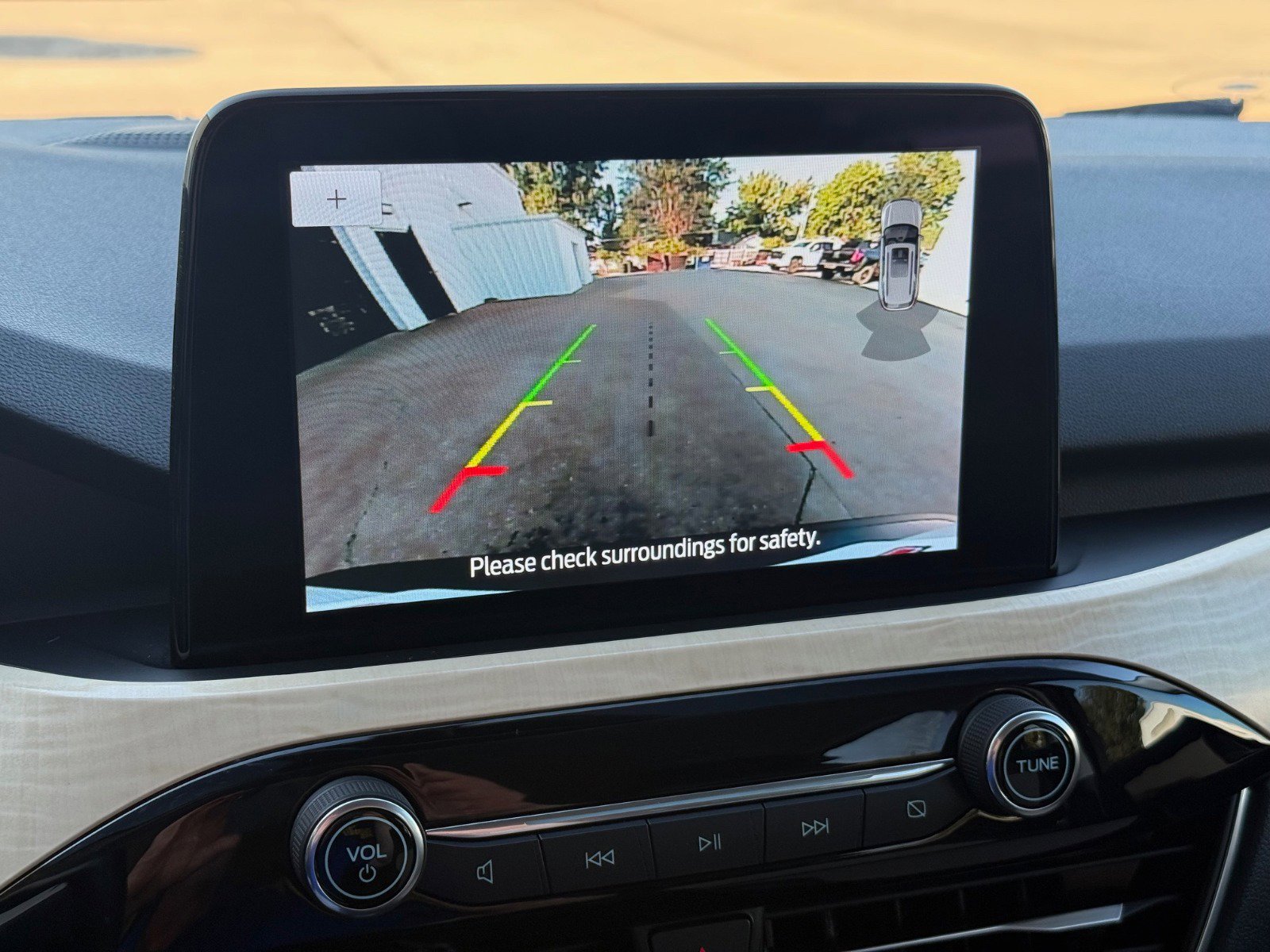 Used 2022 Ford Escape Titanium w/ Titanium Elite Package image 28